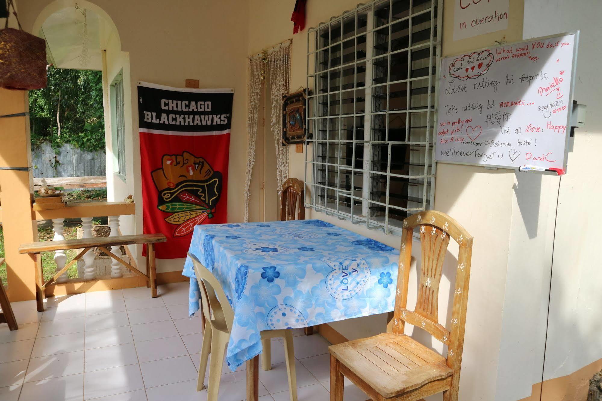 Bohemian Hostel Панглао Екстер'єр фото