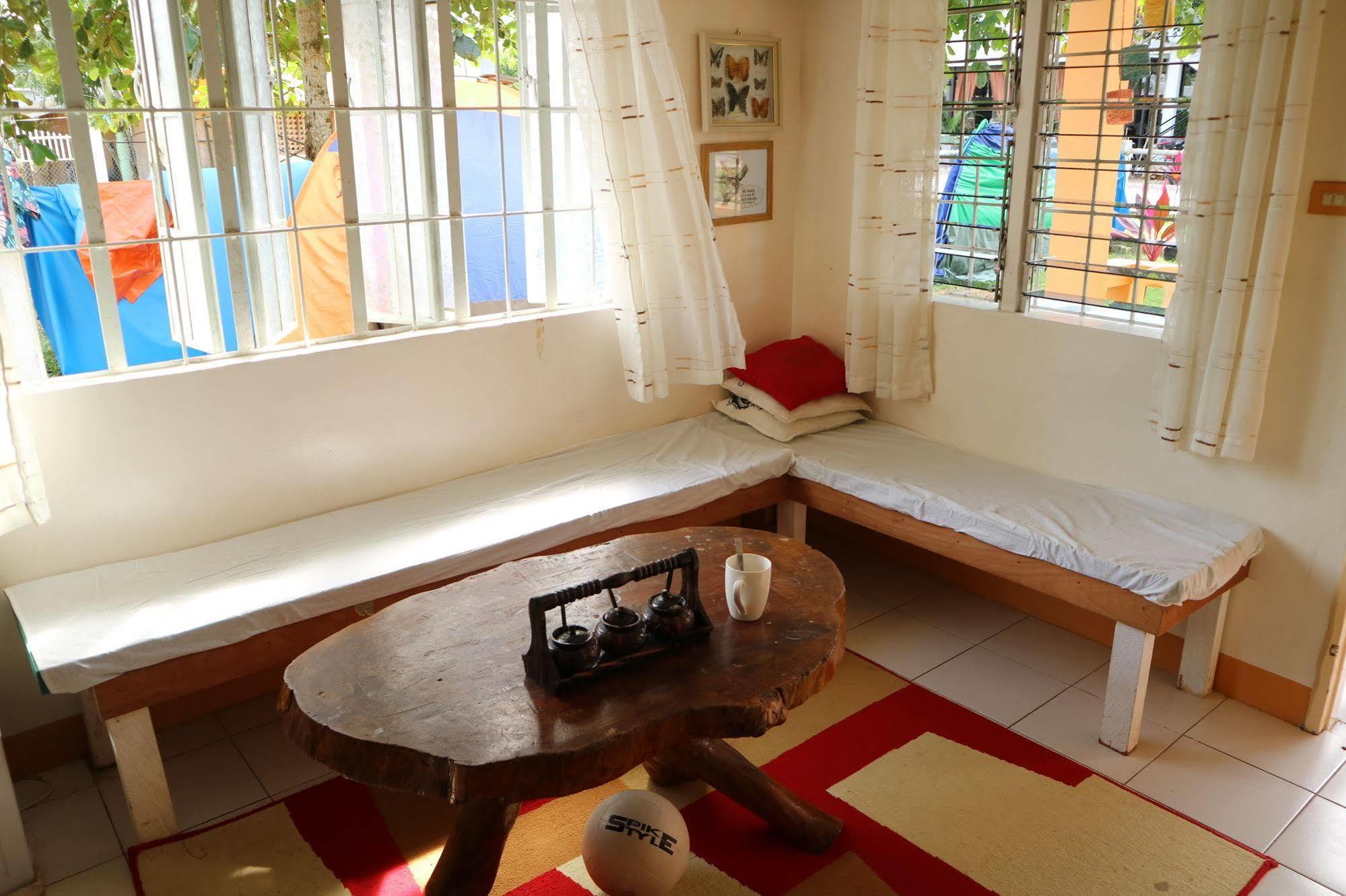 Bohemian Hostel Панглао Екстер'єр фото